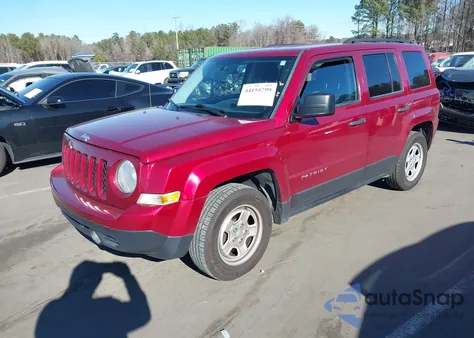 2014 Jeep Patriot Sport z USA, uszkodzony, nr VIN 1C4NJPBA5ED798321